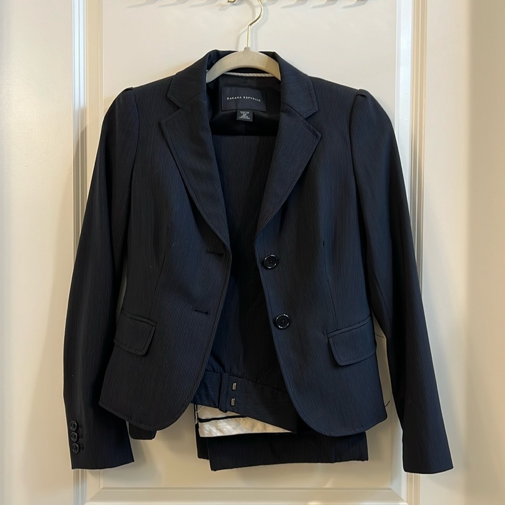Banana Republic Dark Navy Blazer and pants suit